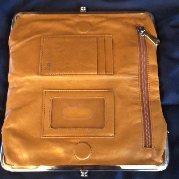 HOBO Lauren Wallet - Picture 2 of 4